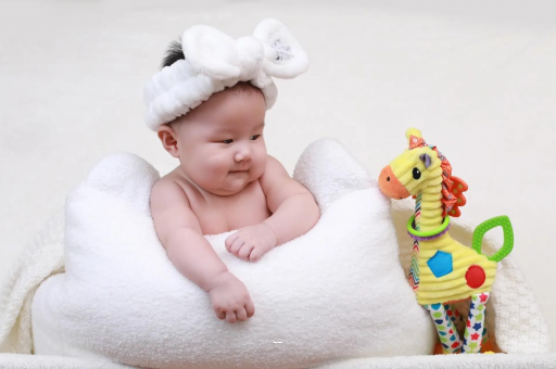 十堰宝宝发烧有眼屎