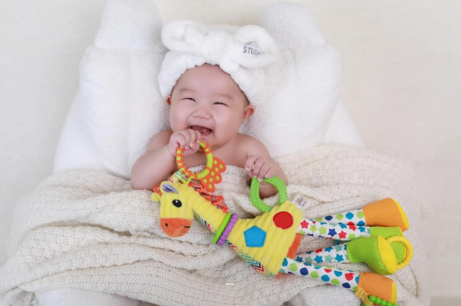 十堰宝宝为什么会吐奶